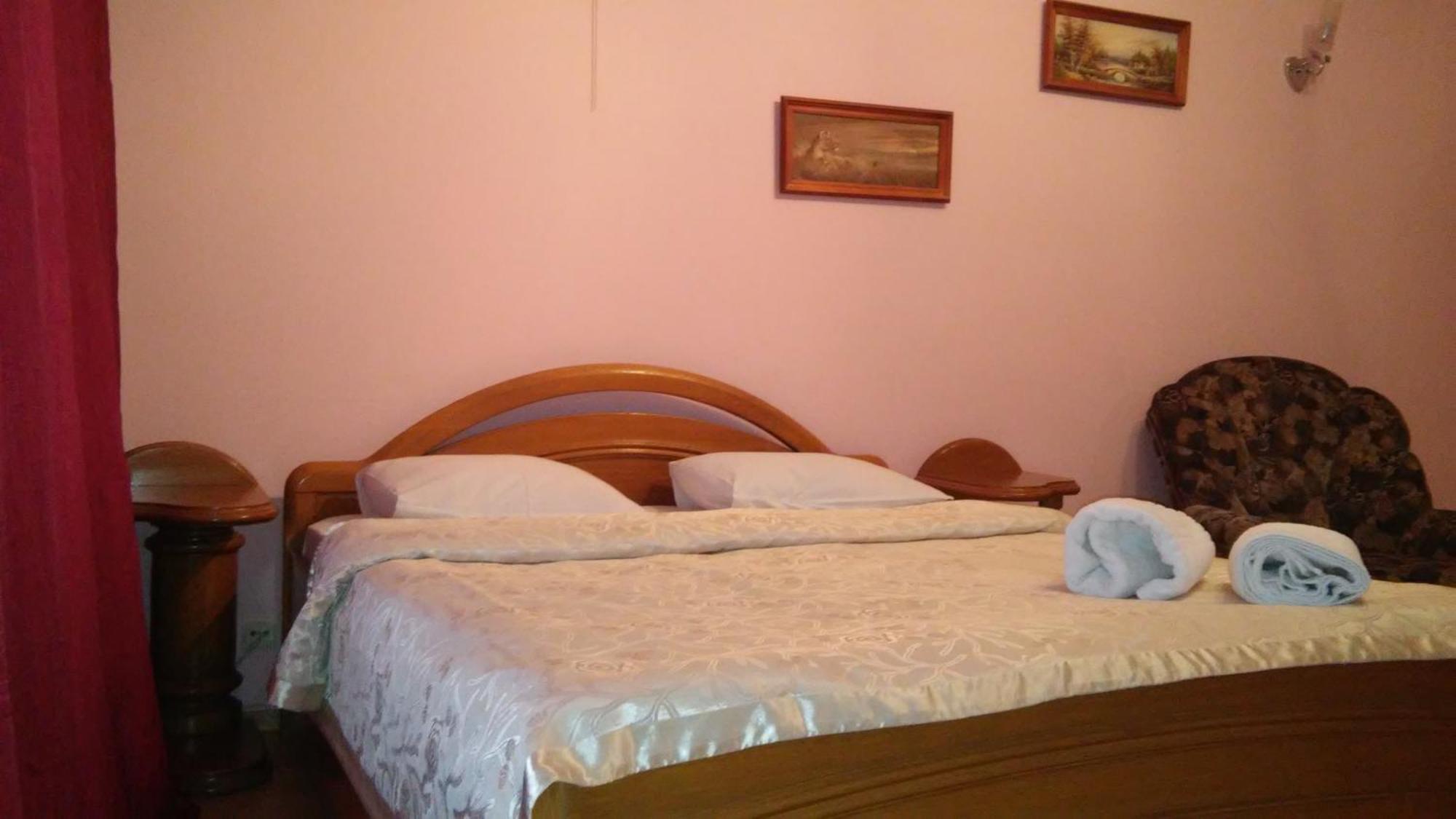 Central Apartments Киев Экстерьер фото