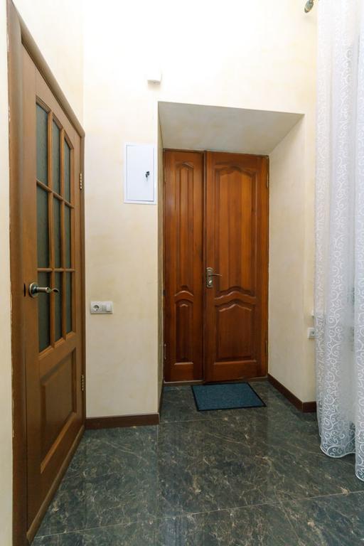 Central Apartments Киев Экстерьер фото