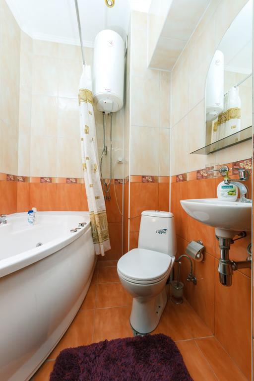 Central Apartments Киев Экстерьер фото